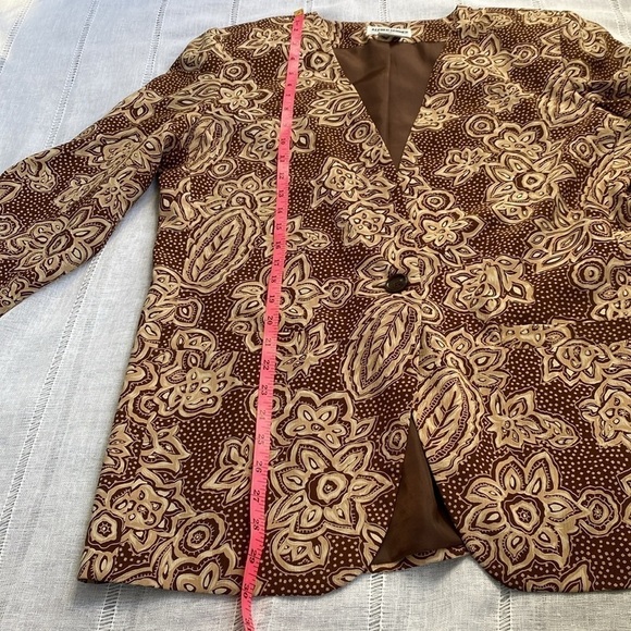 Alfred Dunner vintage oversized blazer. - Picture 8 of 13